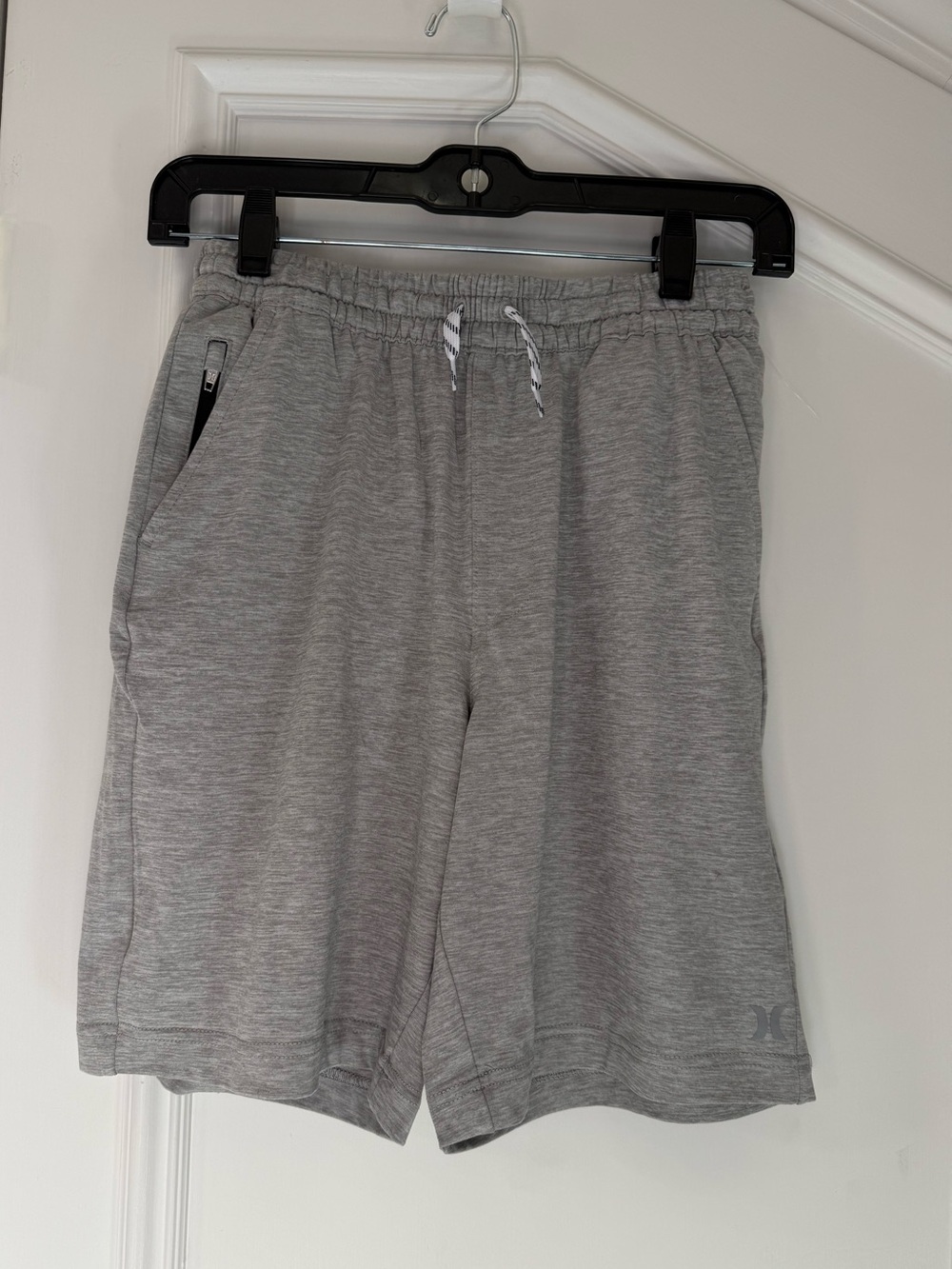 NWOT Hurley Boys Gray Athletic Shorts L 12/13 Drawstring